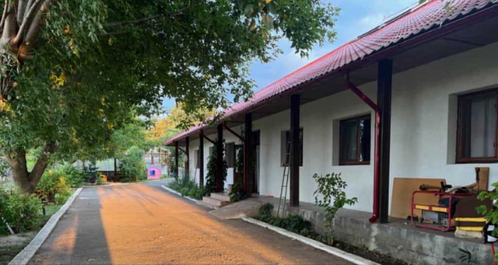Photo of front of Casa Valentin